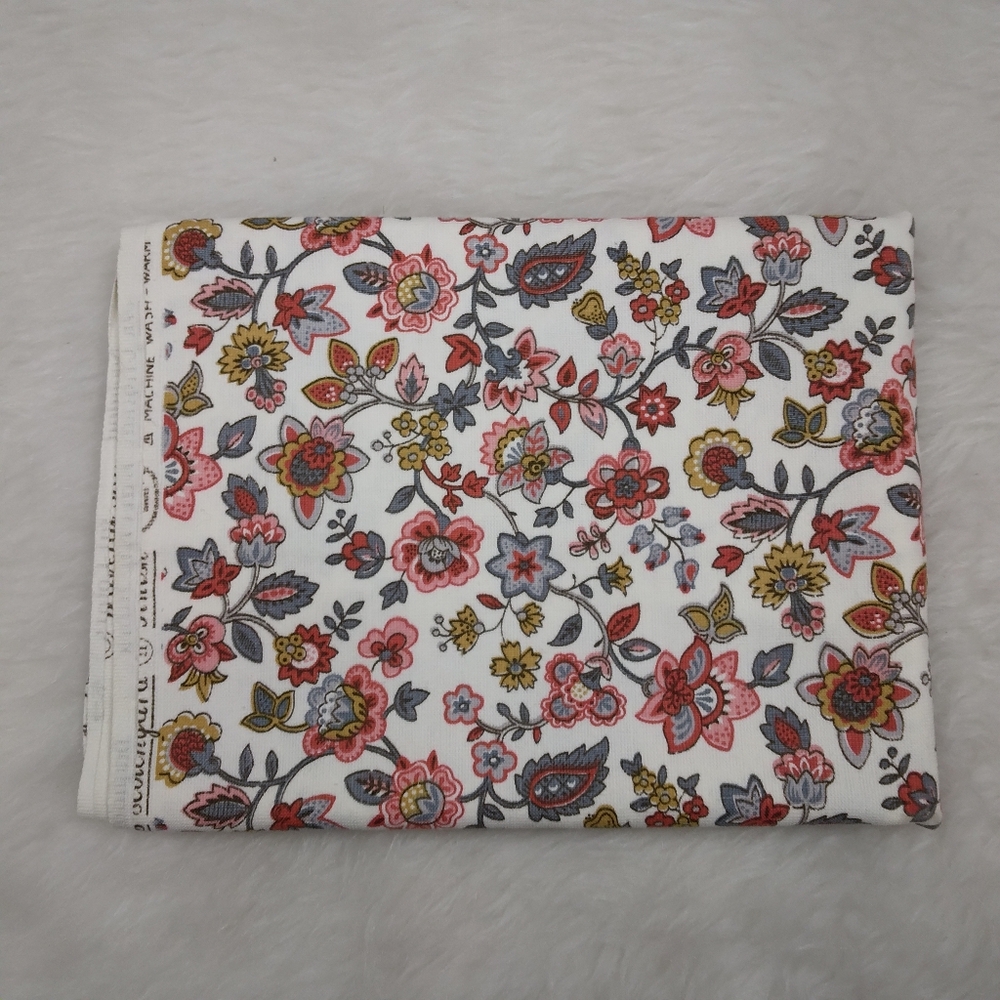 FABRIC Waverly Home Decor Fabric, Baghdad, New, 100% Cotton